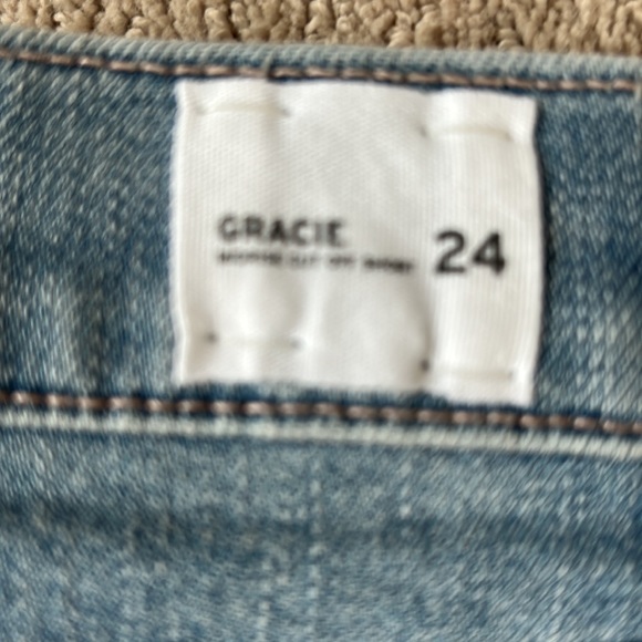 Hudson Gracie Jean Shorts 24 - Picture 4 of 4